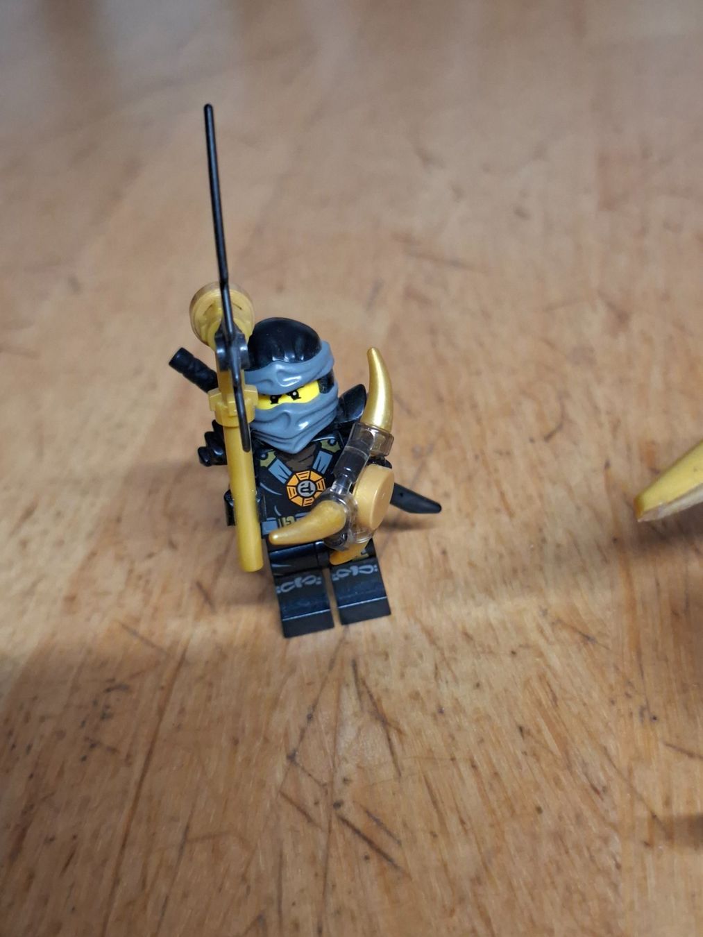 Lego Kit di costruzioni: Lego Ninjago set 70733 – Usato da Schüpfheim venduto da Mike.D 2