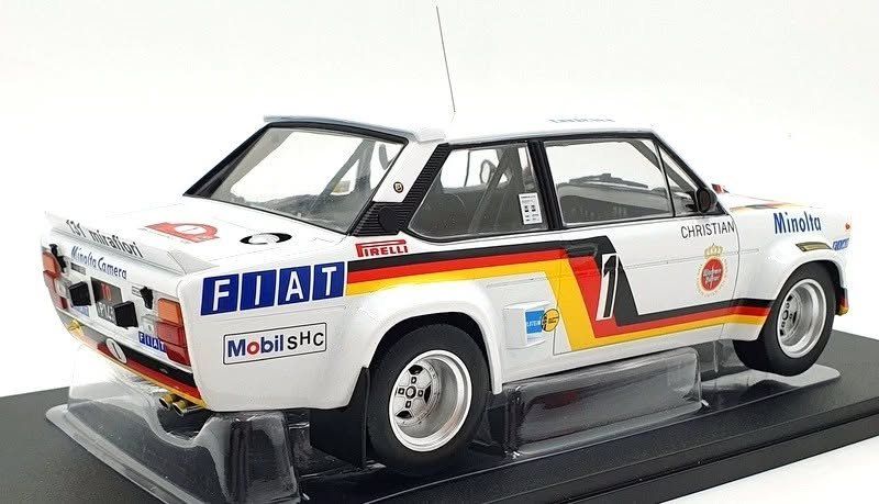 Fiat Modellini d'auto: Fiat 131 Abarth #1 "Minolta" , Röhrl  / Geistdörfer , 1:18 – Nuovo e nell'imballaggio originale da Goldach venduto da Feivel9 2