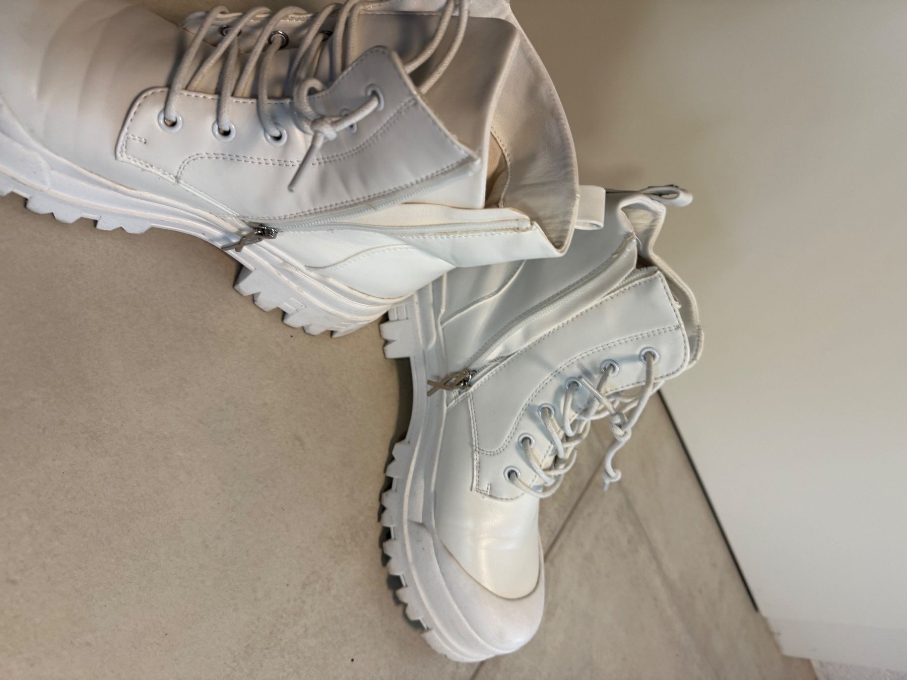 Scarpe da donna: Schuhe – Usato da Burgdorf venduto da Rimma1404