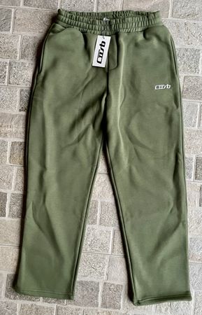 NEUE Open Leg Jogger von „cusbclo“ L