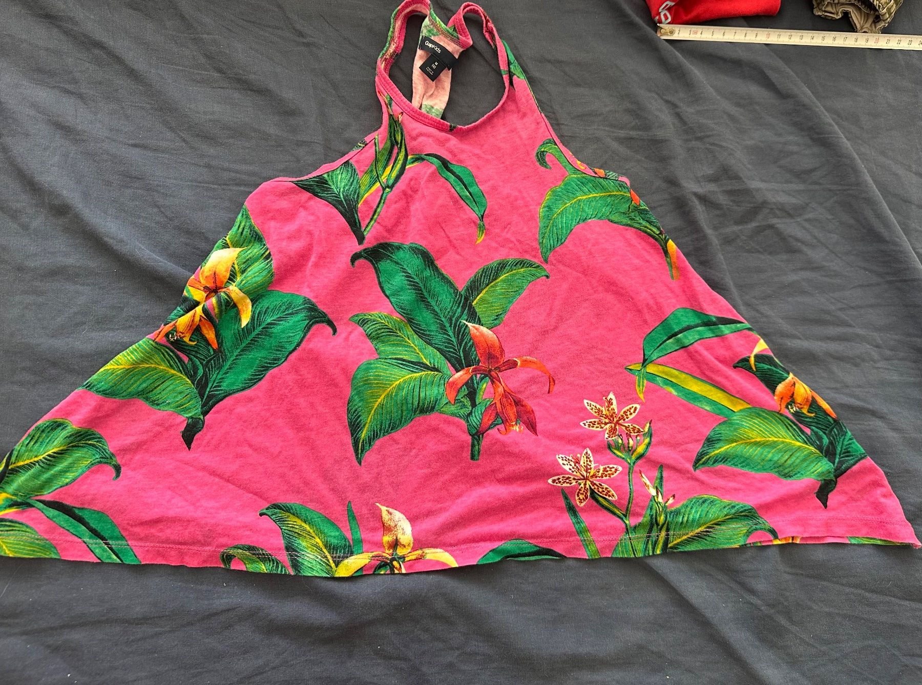 Gap Blusen, T-Shirts & Tops: Sommer Top GAP – Gebraucht aus Dürrenroth von tvy_bh56