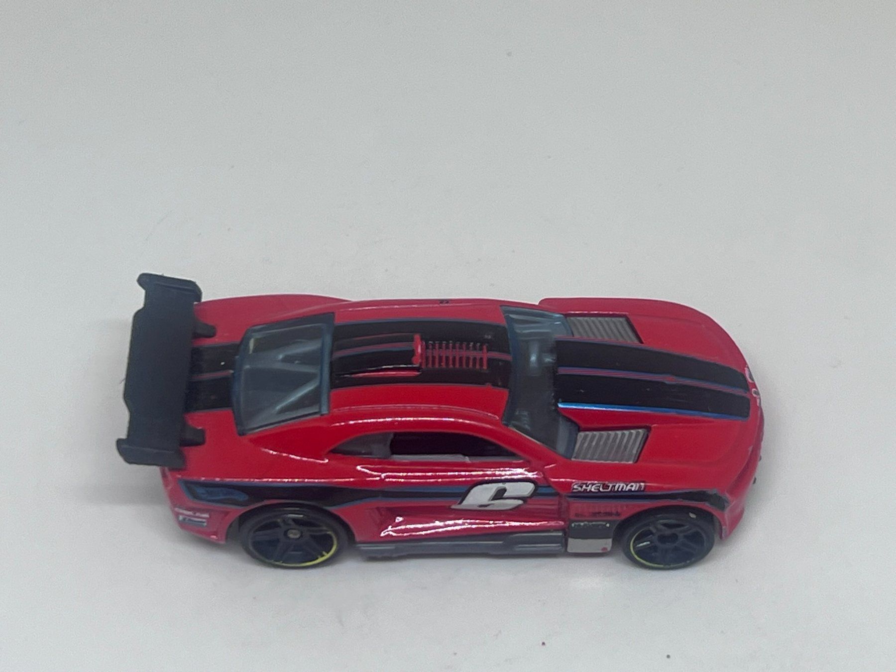 Hot Wheels Modellini d'auto: Hot Wheels '11 Camaro #397 – Usato da Wildegg venduto da LaaBoutique 1