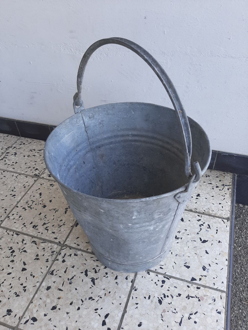 Autres articles pour la maison: Zinkeimer – D'occasion à Aarwangen par jaelli01
