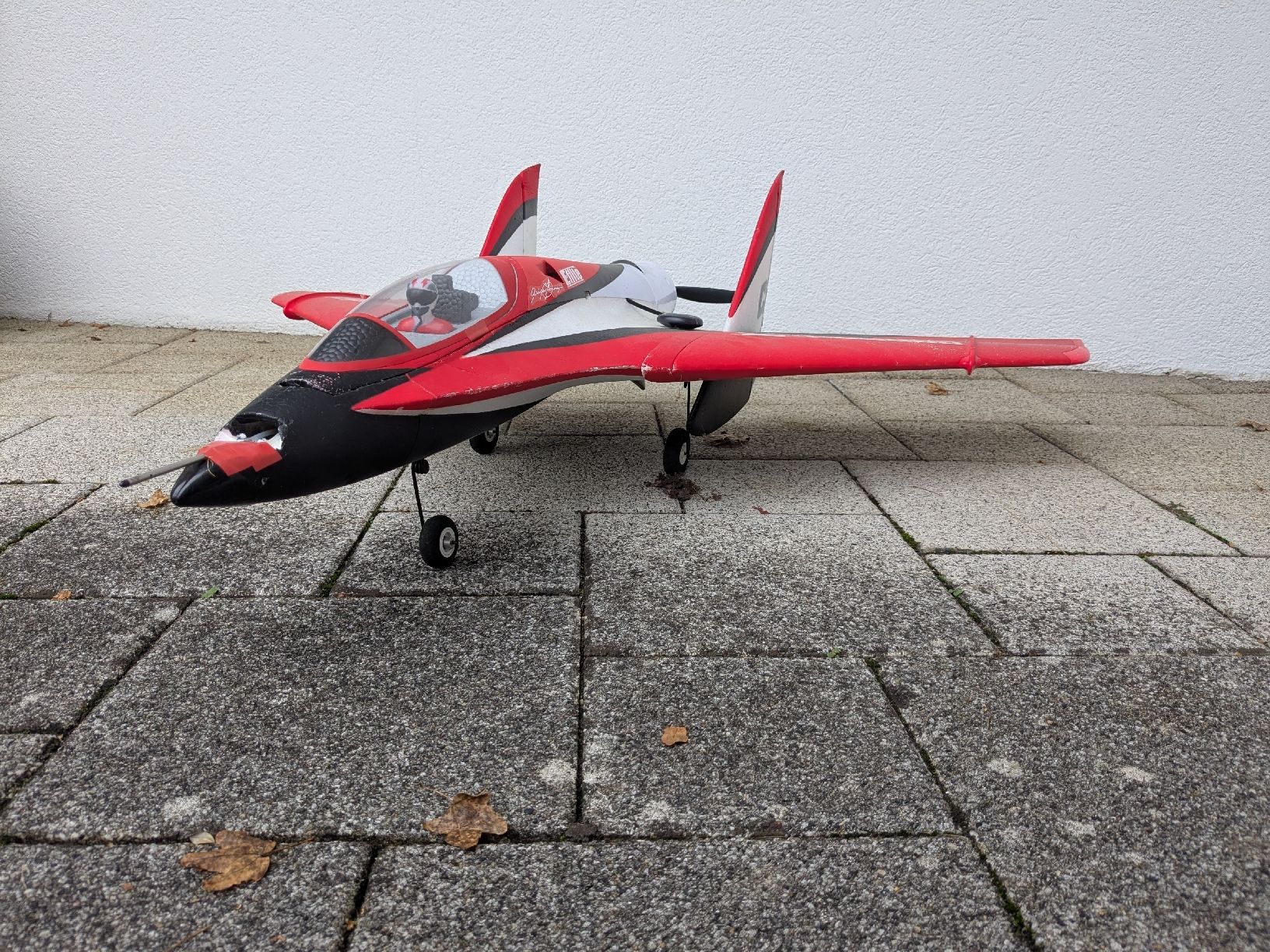 E-Flite RC Kits de montage: Scimitar Modellflugzeug mit Autopilot – D'occasion à Hedingen par furi007 1