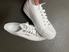 *Superga Sneaker weiss, Gr. 38, mit Plateau*