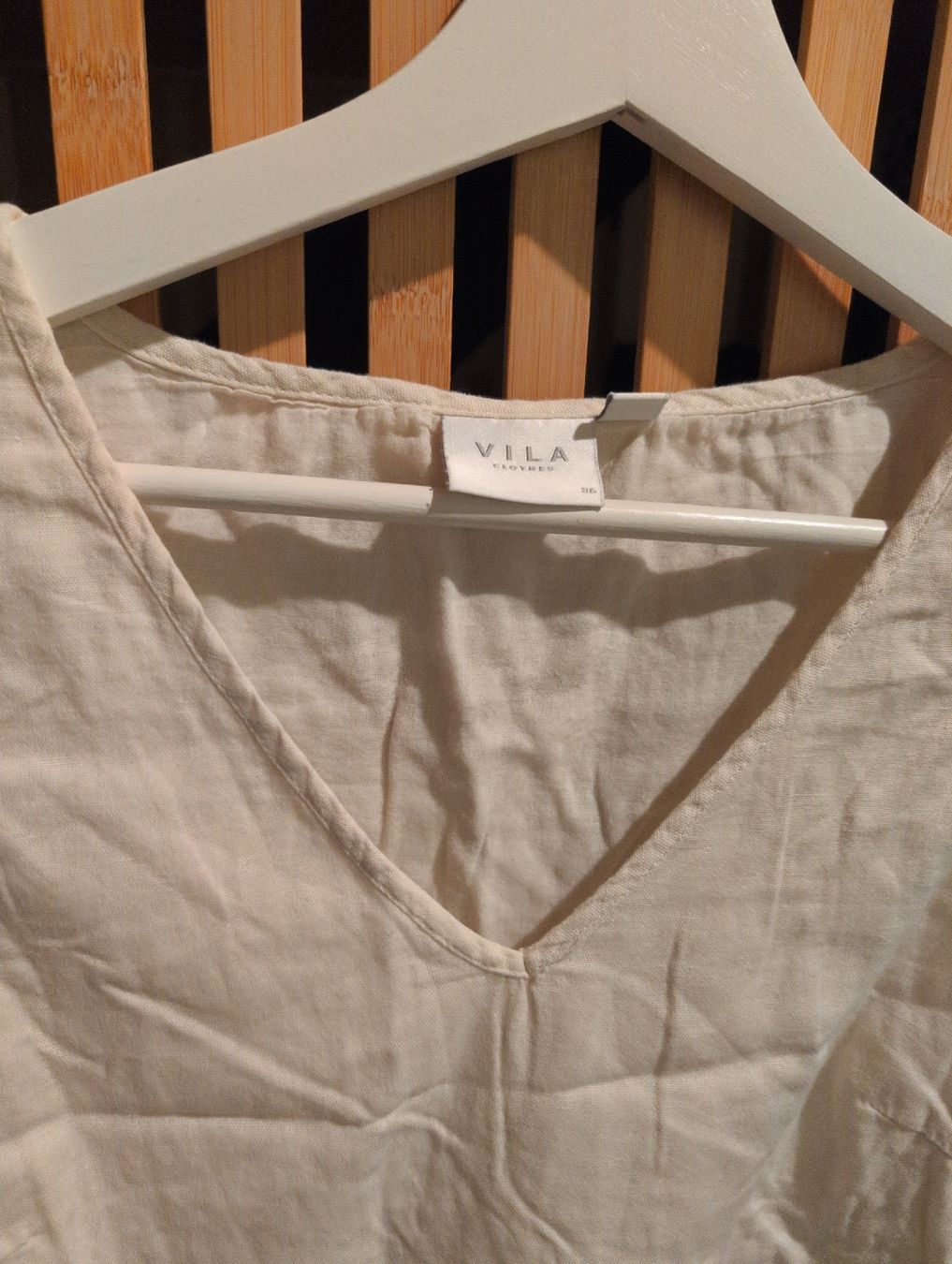 Tops: Bluse Gr. S Crèmefarben – Gebraucht aus Unterlunkhofen von SophieS. 2