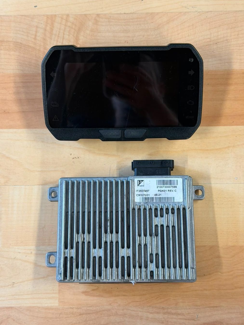 Piaggio Toutes les pièces pour scooter: Piaggio 1 Active Motor controller + Display – D'occasion à Aristau par SwissVolts_Akkus