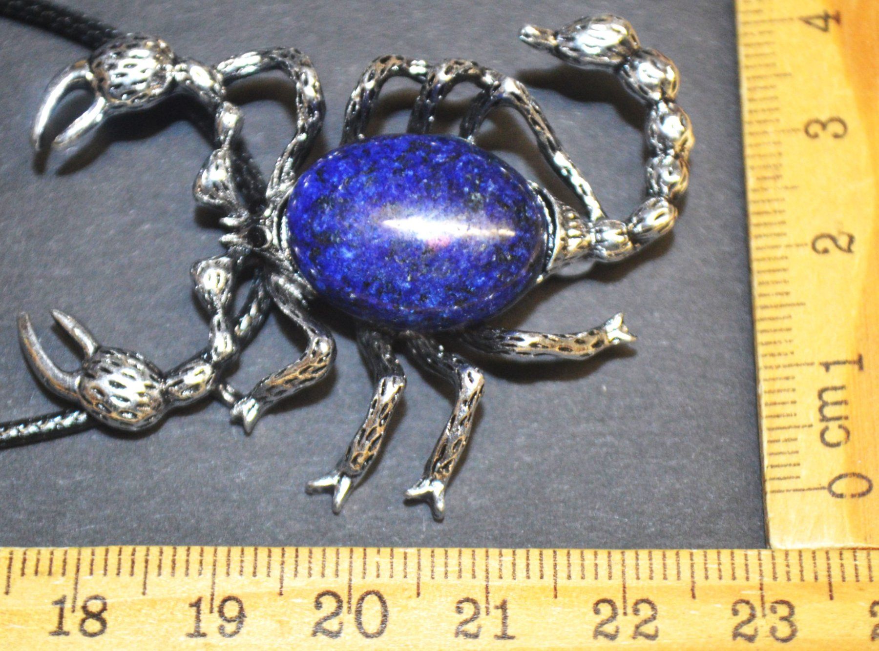 Spille & Fermagli: Brosche oder Halskette - G-756 - Skorpion – Lapislazuli – Nuovo e nell'imballaggio originale da Goldiwil (Thun) venduto da han_v5b7 1