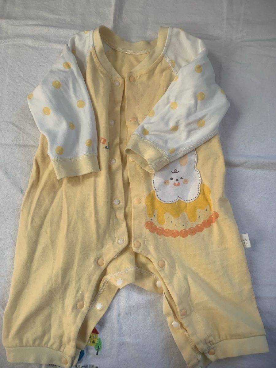 Lotti & Set di vestiti: Baby Schlafanzug Gr. 62 – Usato da Basel venduto da yir_tj2l