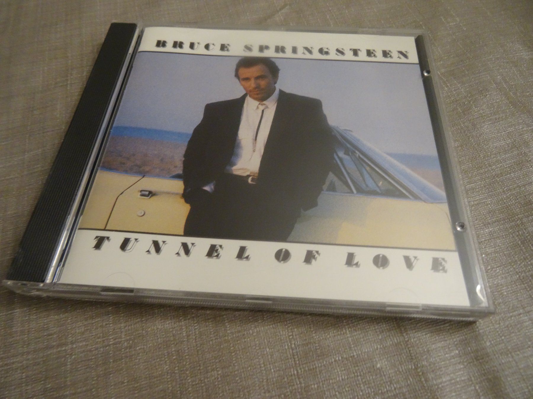 CDs: Bruce Springsteen - Tunnel of Love - CD – Gebraucht aus Olten von Disc-Ausverkauf