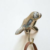 Patère Phoque en Bronze Doré 14 cm | Crochet Mural Marin