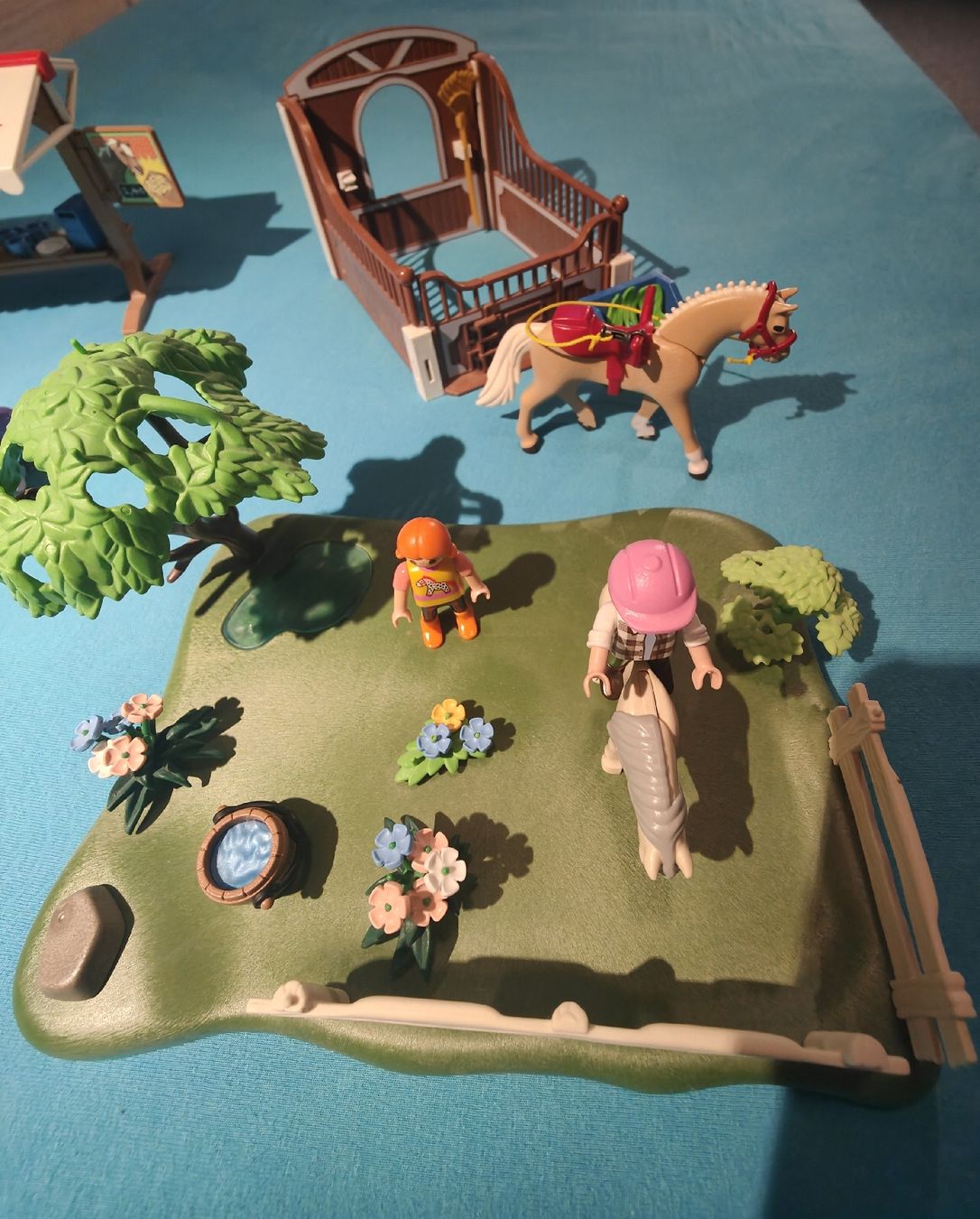 Playmobil Spielzeuge: Playmobil Pferde-Freizeit-Café – Gebraucht aus Kriens von Arrabbiata 1