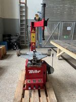 Machine à pneus de moto