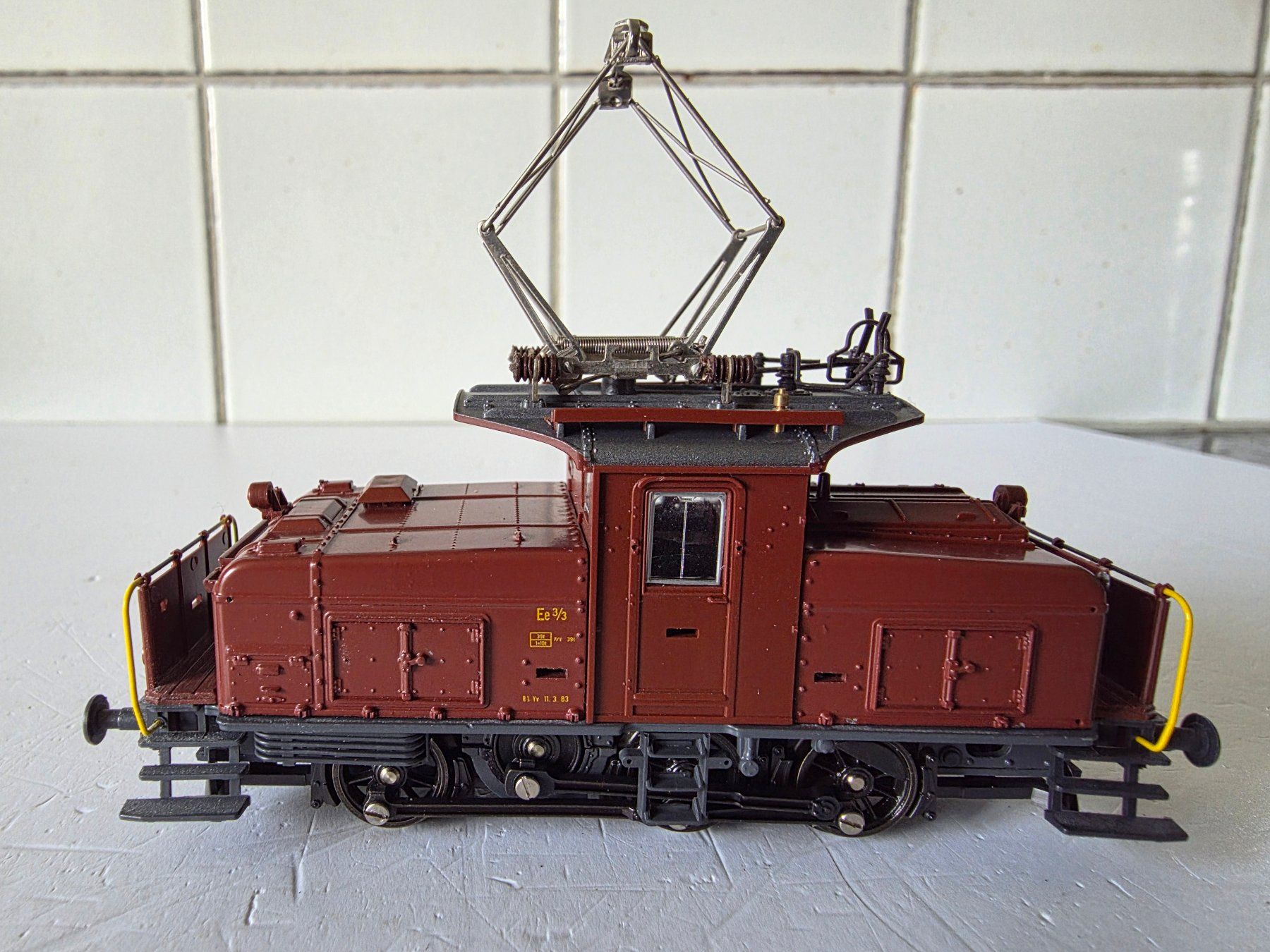 Roco Trains électriques: E-Rangierlok SBB Ee 3/3 – Neuf (Voir description) à Seuzach par Loeckeli01 1