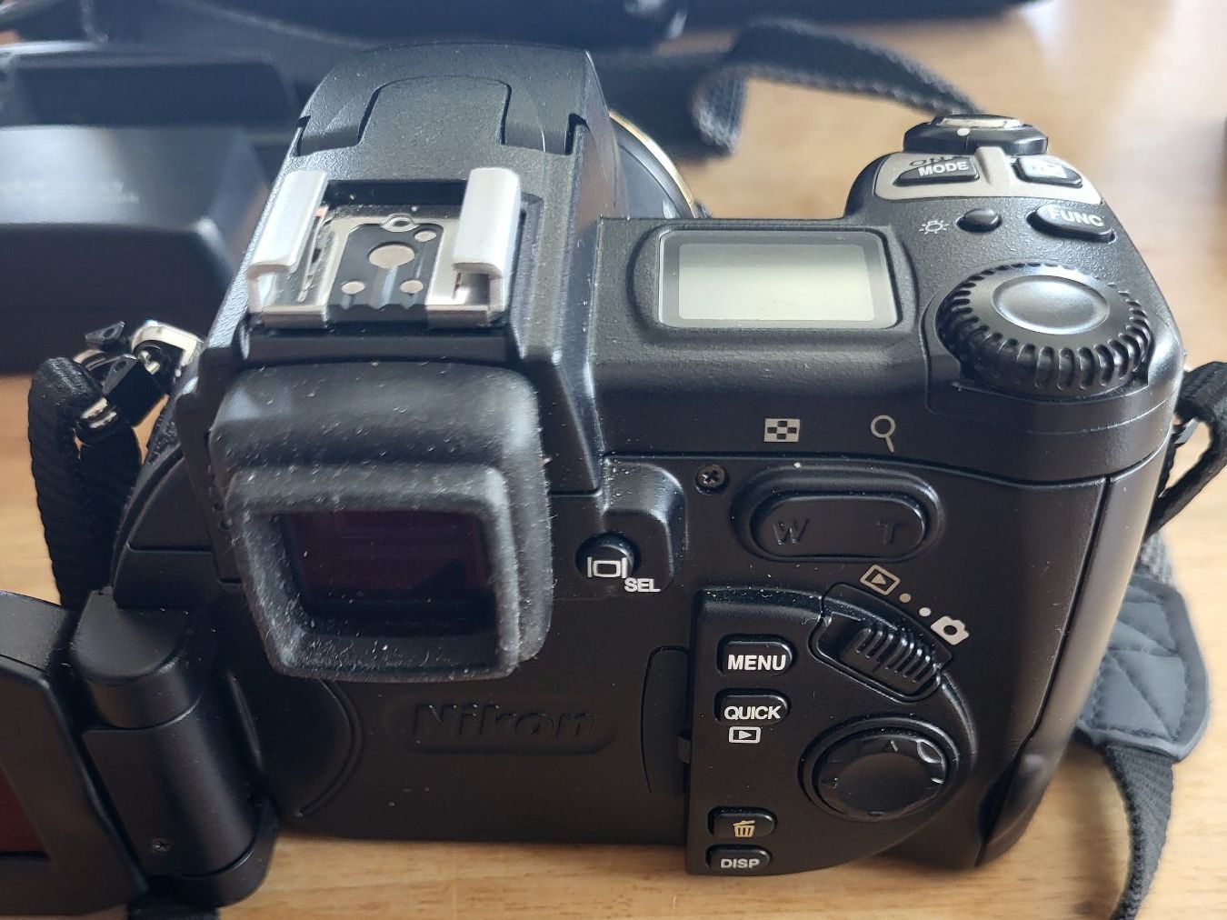 Nikon Kamera: Nikon Coolpix 5700 – Gebraucht aus St.Gallen von Fulvia0 1