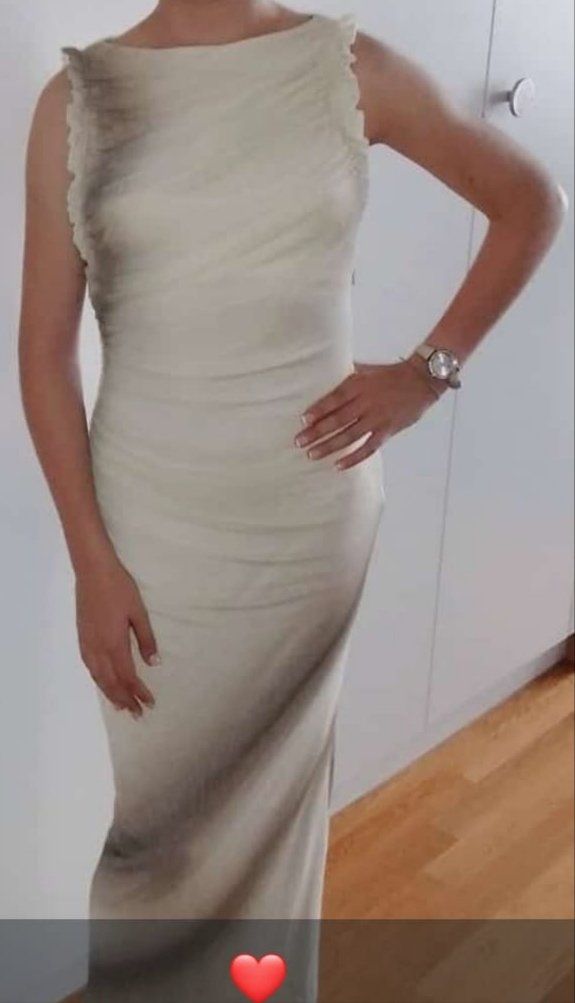 Zara Vestiti: Robe Zara XS – Usato da Yvonand venduto da Arnaud_Gifts