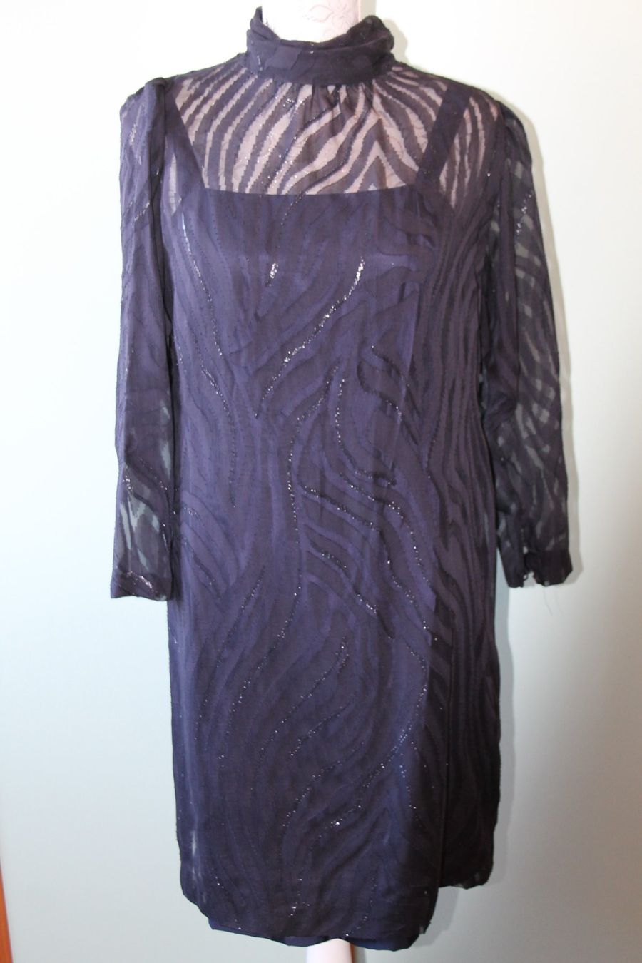 Vestiti: Kleid – Usato da Schaan venduto da antikes_und_kurioses