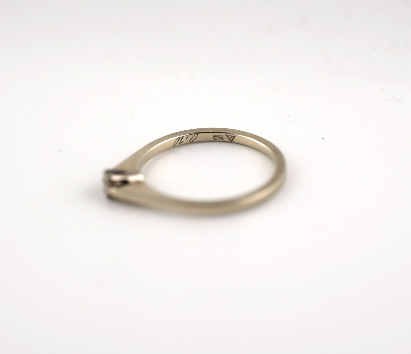 Bagues: Weissgoldring 18K Solitär – D'occasion à Basel par Edelmetallhaus.com 3