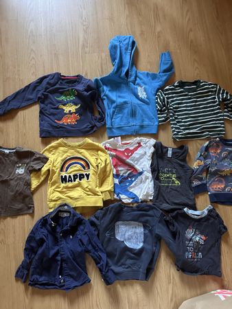 Kleiderpaket Oberteile Gr 86/92