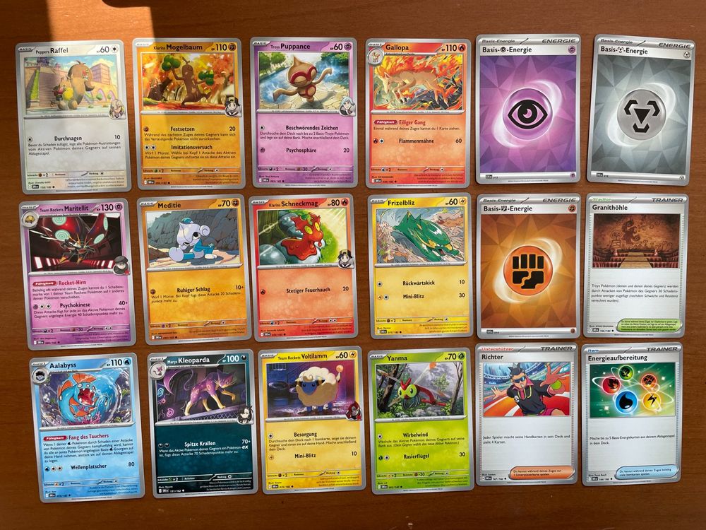 Pokémon Cartes à collectionner: Pokemon Karten Set (Versand gratis) – Neuf (Voir description) à Chur par Angerson