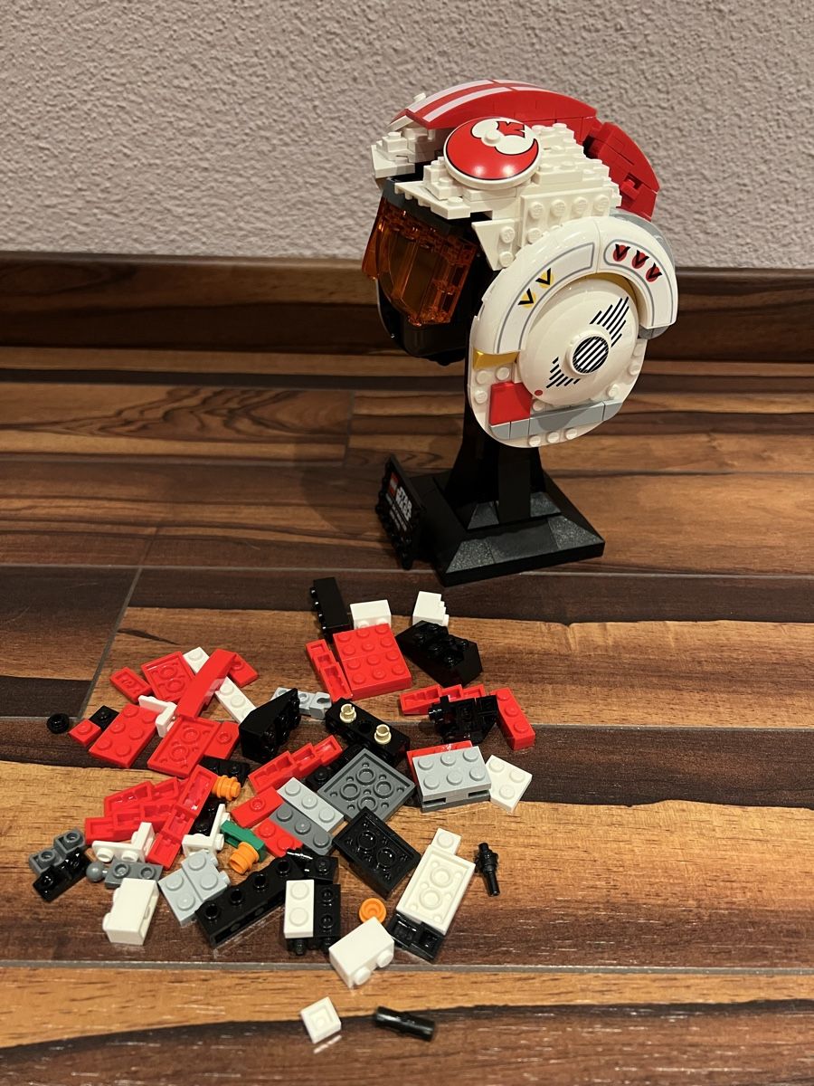 Lego Spielzeuge: LEGO Star Wars 75327 Luke Skywalker Red Five Helmet – Gebraucht aus Brunnen von Dirza78 2