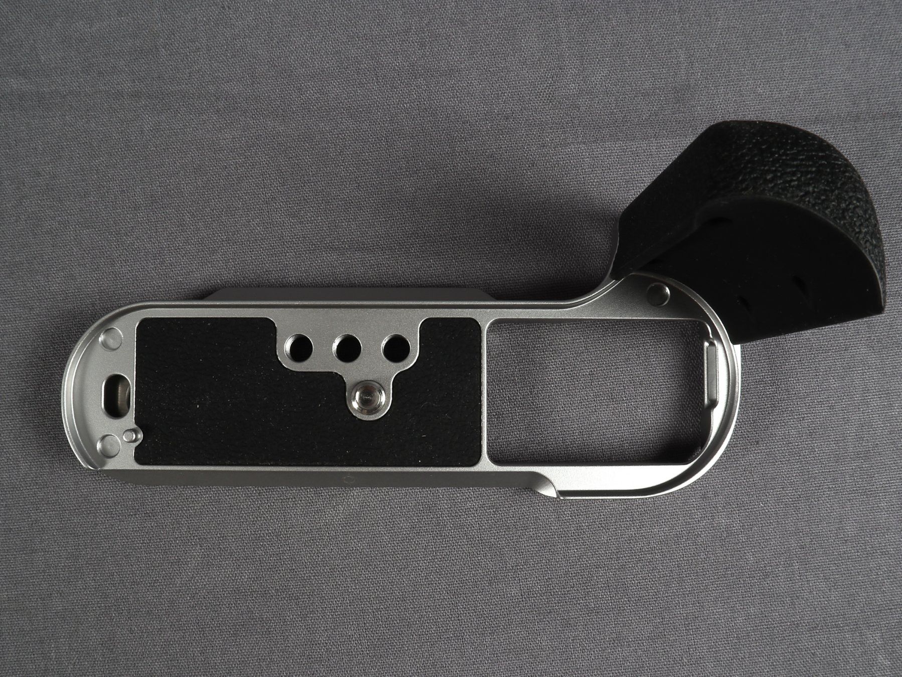 Smallrig Altri Accessori: SMALLRIG L-Shape Mount Plate with Handle for Fuji – Nuovo (secondo la descrizione) da Steinen venduto da Restwert_Steinen 3