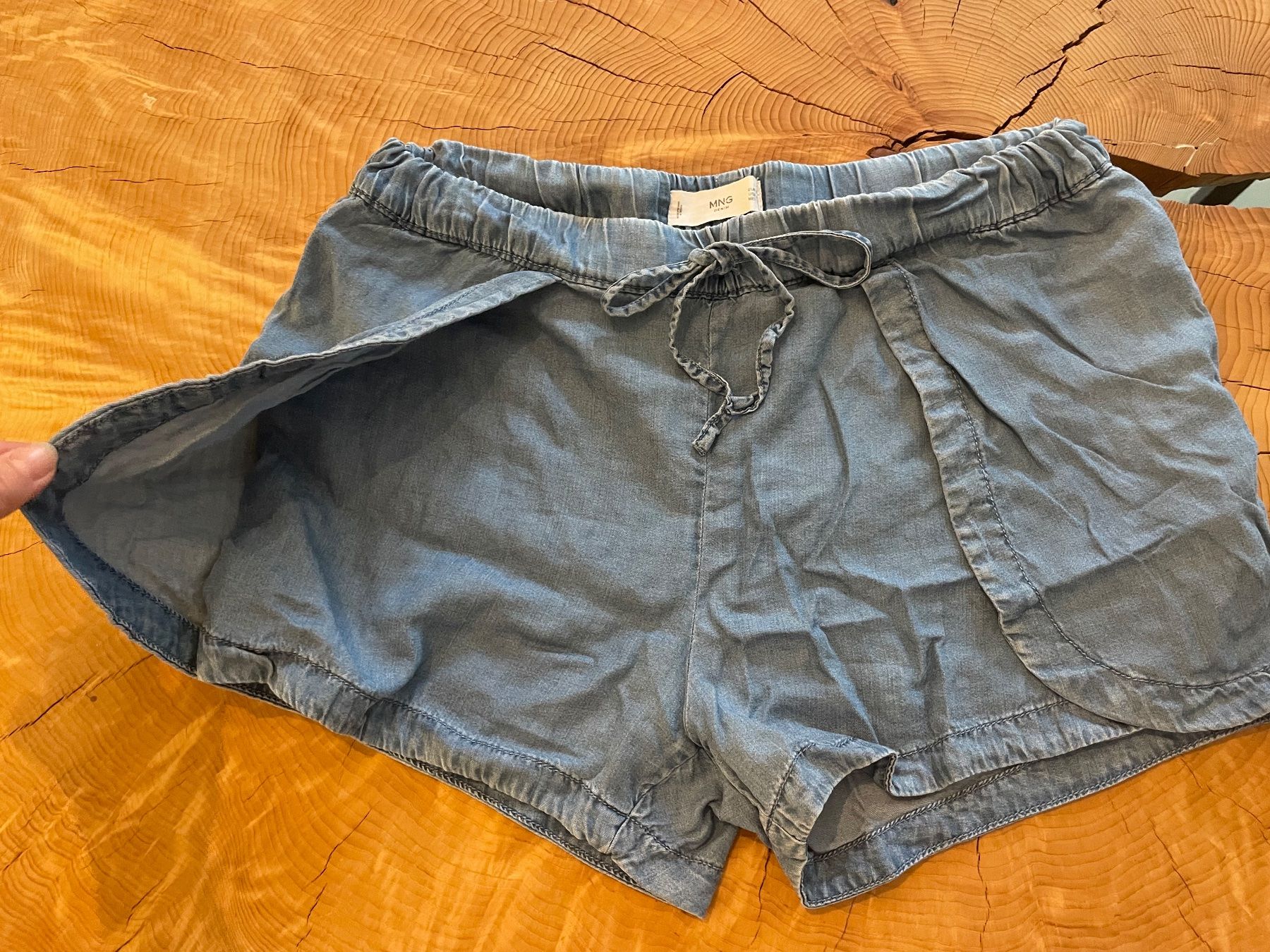 Mango Pantaloni: Short portefeuille Mango lyocell M | Mango Wickelshort Denim – Usato da Zürich venduto da AnnaSa 4