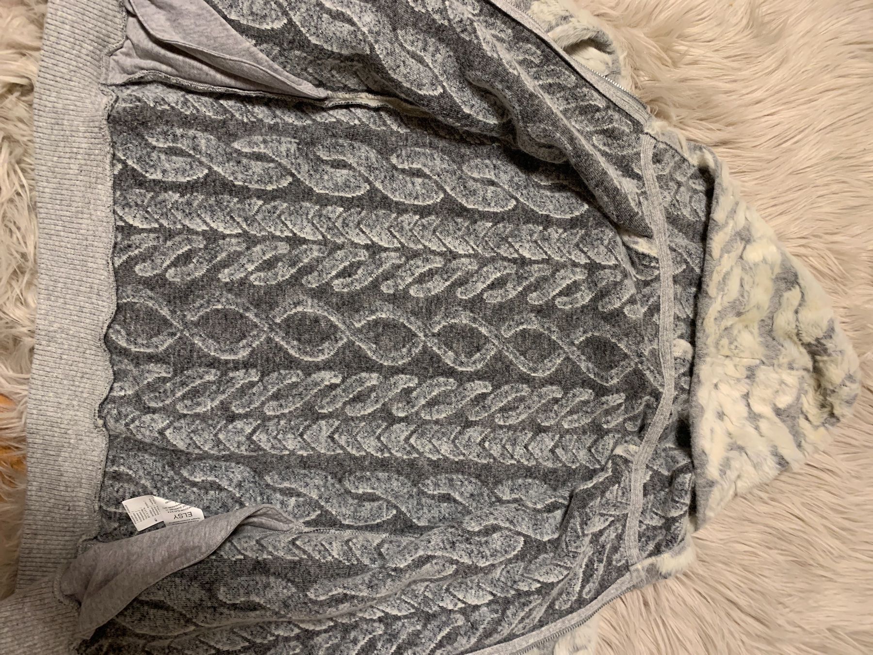 Jacken & Mäntel: ELSY Wunderschöne Strickjacke Gr. 152 – Gebraucht aus St.Gallen von Jamaruqua 1