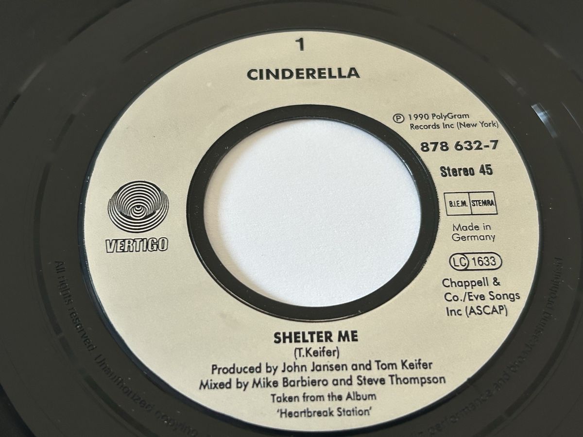 Vinyles: Cinderella. 1990. Shelter Me – D'occasion à Faulensee par Mizuno06 4
