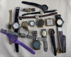 Lot de 17 montres