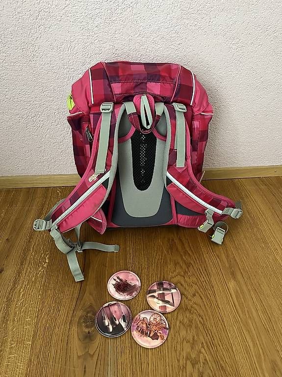 Ergobag Borse & Zaini: Ergobag mit vielen Kletties – Usato da Balterswil venduto da sejo2008 2