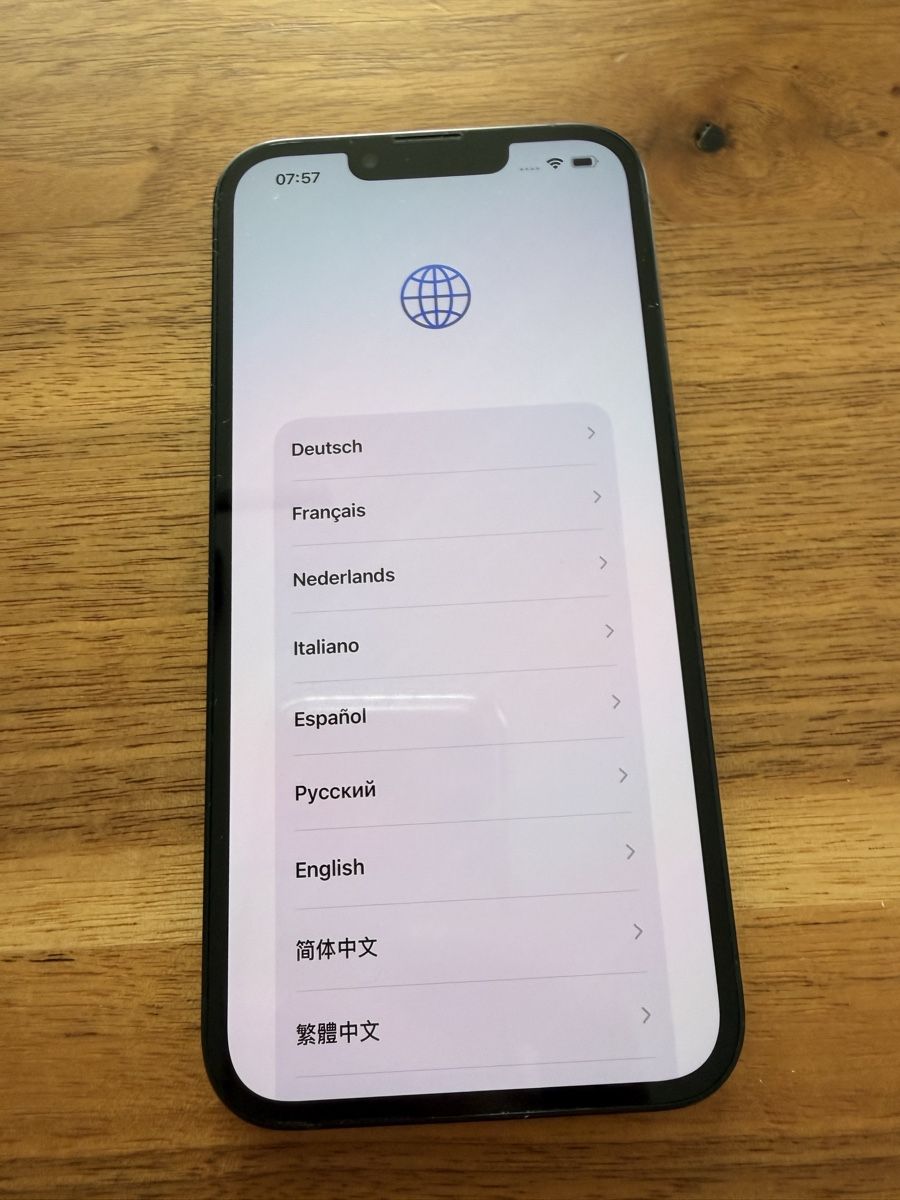 Apple Handys / Smartphones: IPhone 13 funktioniert einwandfrei – Gebraucht aus Sarnen von Kontrasvega 1