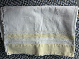 Drap de lit ancien, largeur 160, longueur 230 excellent état