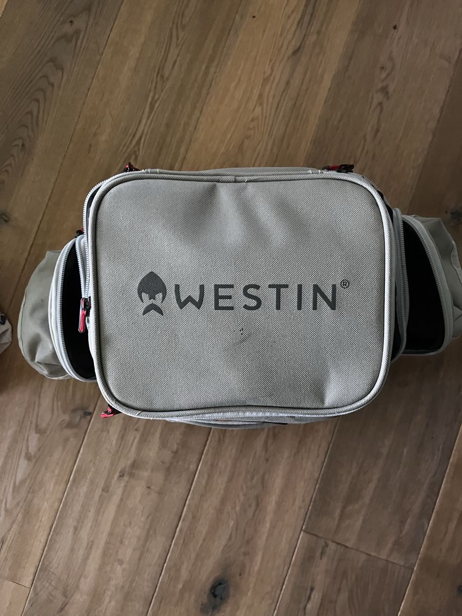 Esche: Gummiköder und Westin angelrucksack – Usato da Hittnau venduto da darcy88 2