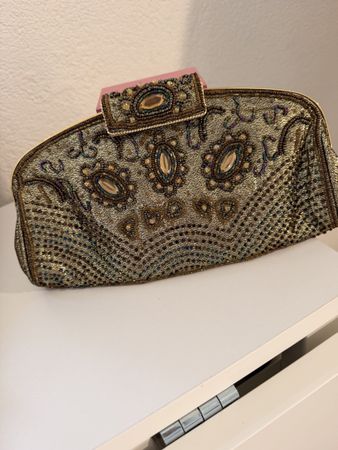 Sac de soirée vintage à perles - Élégant et unique!