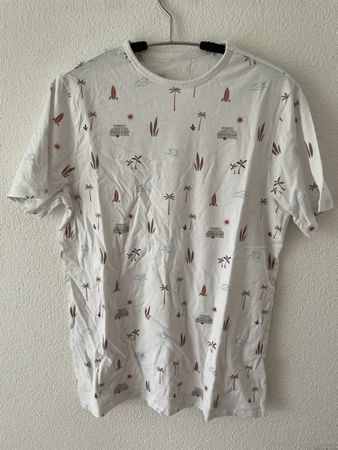 T-Shirt🌴, Gr. 176, Top Zustand, Neuwertig!