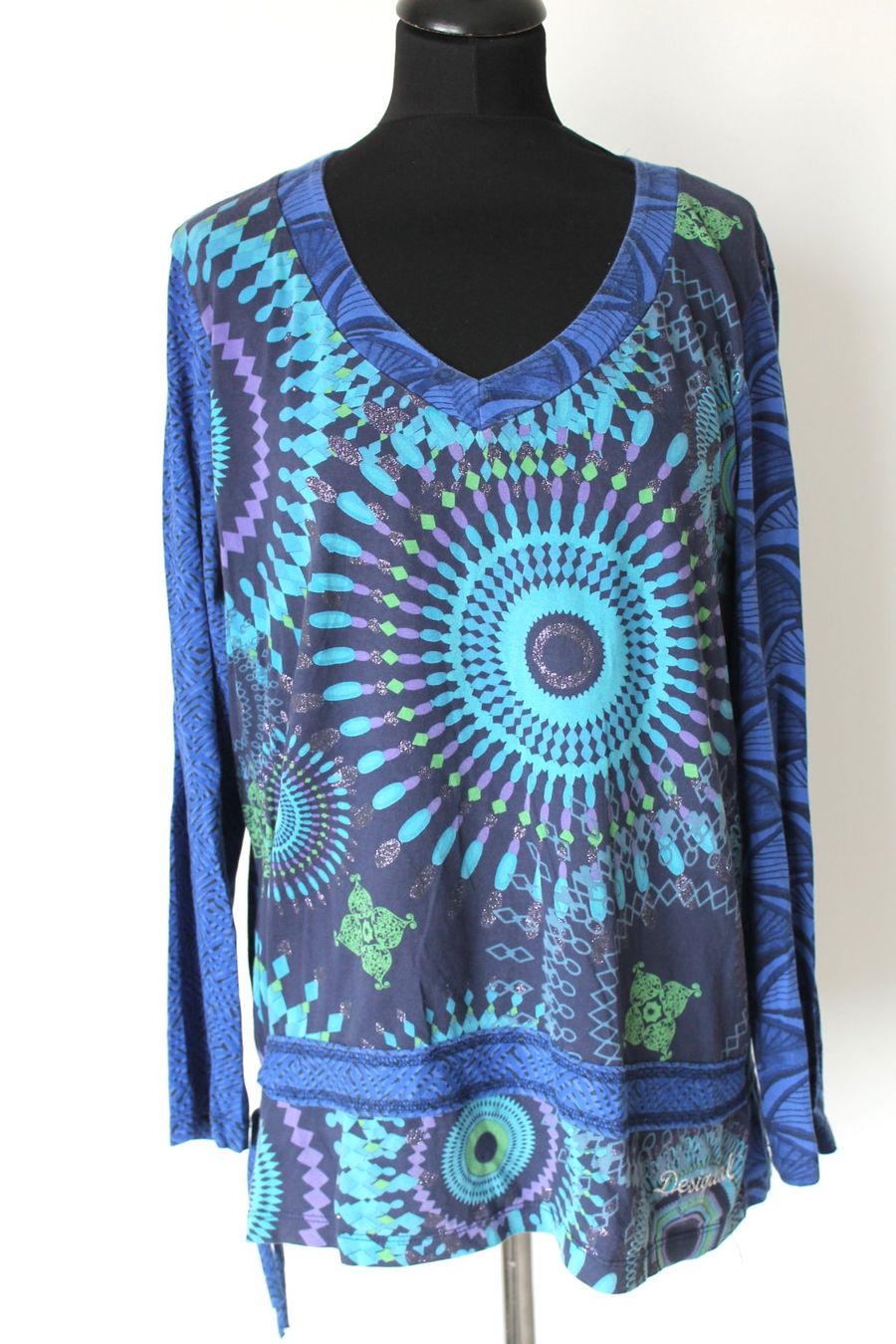 Desigual Tuniken: Tunique DESIGUAL taille XL – Gebraucht aus Chez-le-Bart von jasse