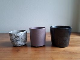 3 Deko Übertöpfe Blumentöpfe Vasen schwarz lila weiss