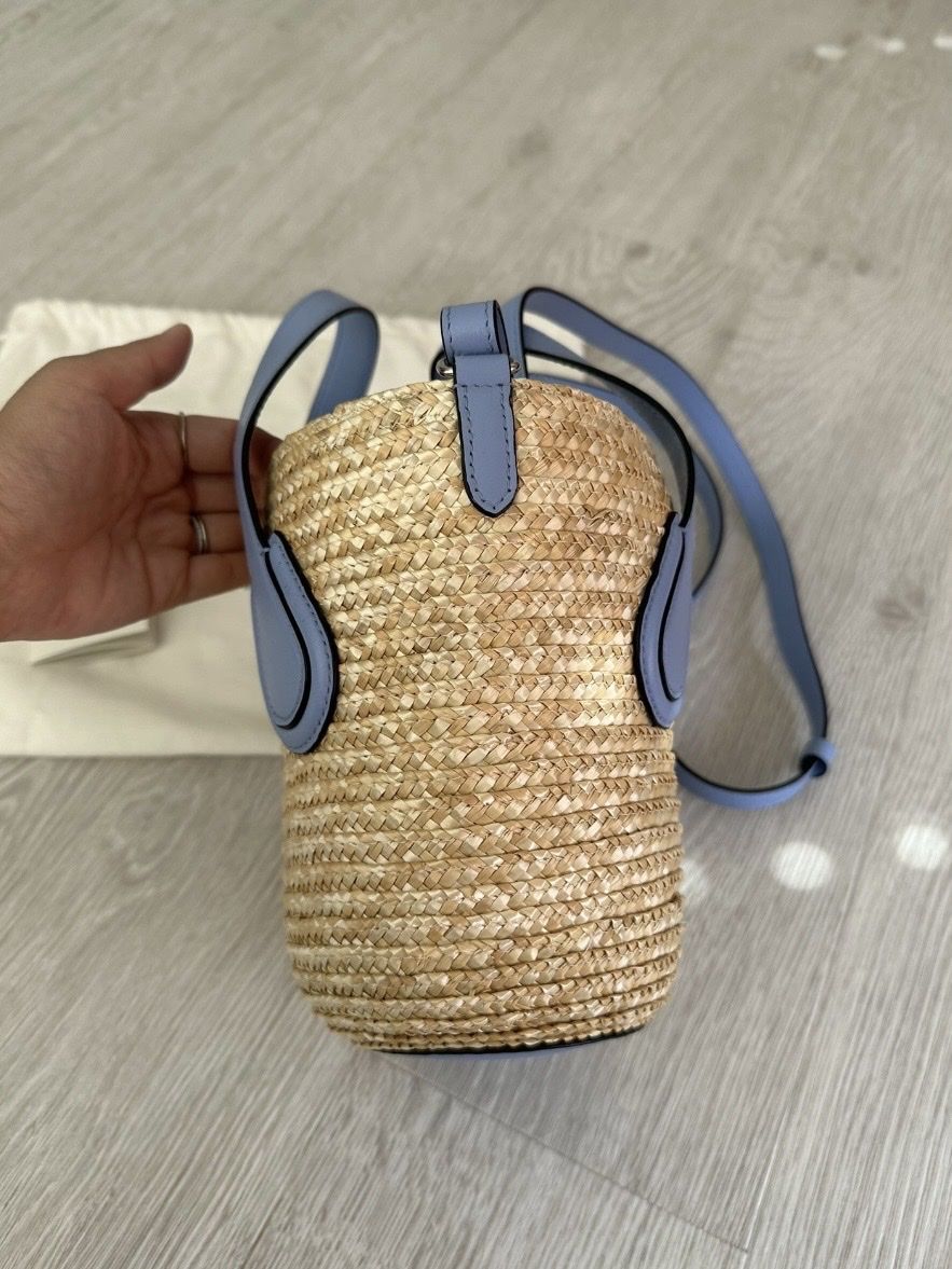 Borse da donna: Mark Cross Straw Bag with Blue Leather – Nuovo e nell'imballaggio originale da Onex venduto da jin_nc9m 1