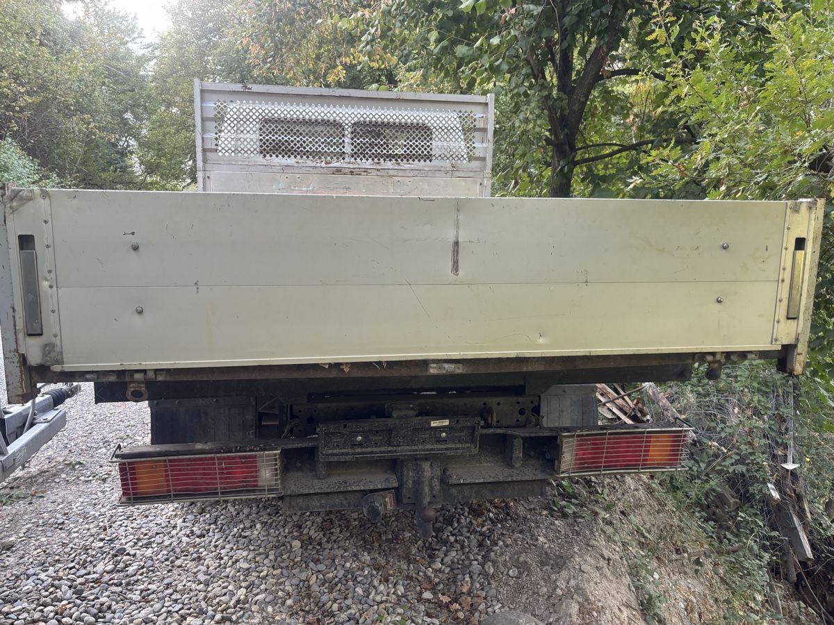 Veicoli commerciali: Camionnette 4x4 avec boîte réduction – Usato da Saxon venduto da Del_ia 3