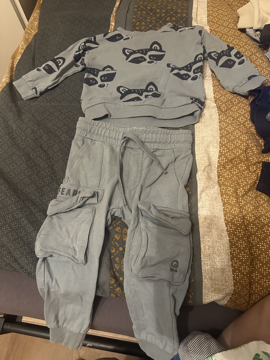 Ensembles coordonnés: Baby Kleider Set  – D'occasion à Wallenbuch par __si__