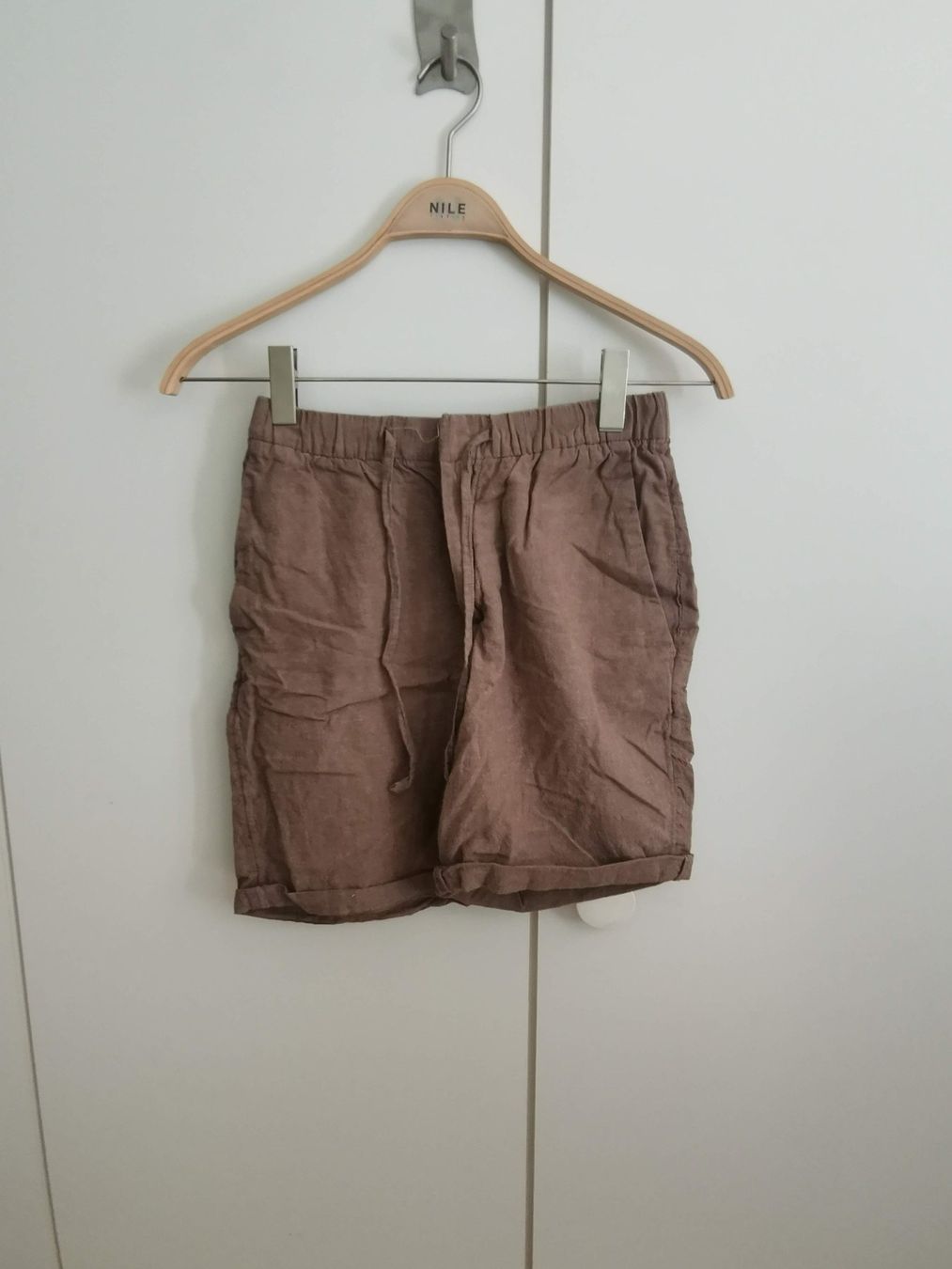H&M Pantaloni: kurze Stoffhose – Usato da Langenthal venduto da sel_y97v