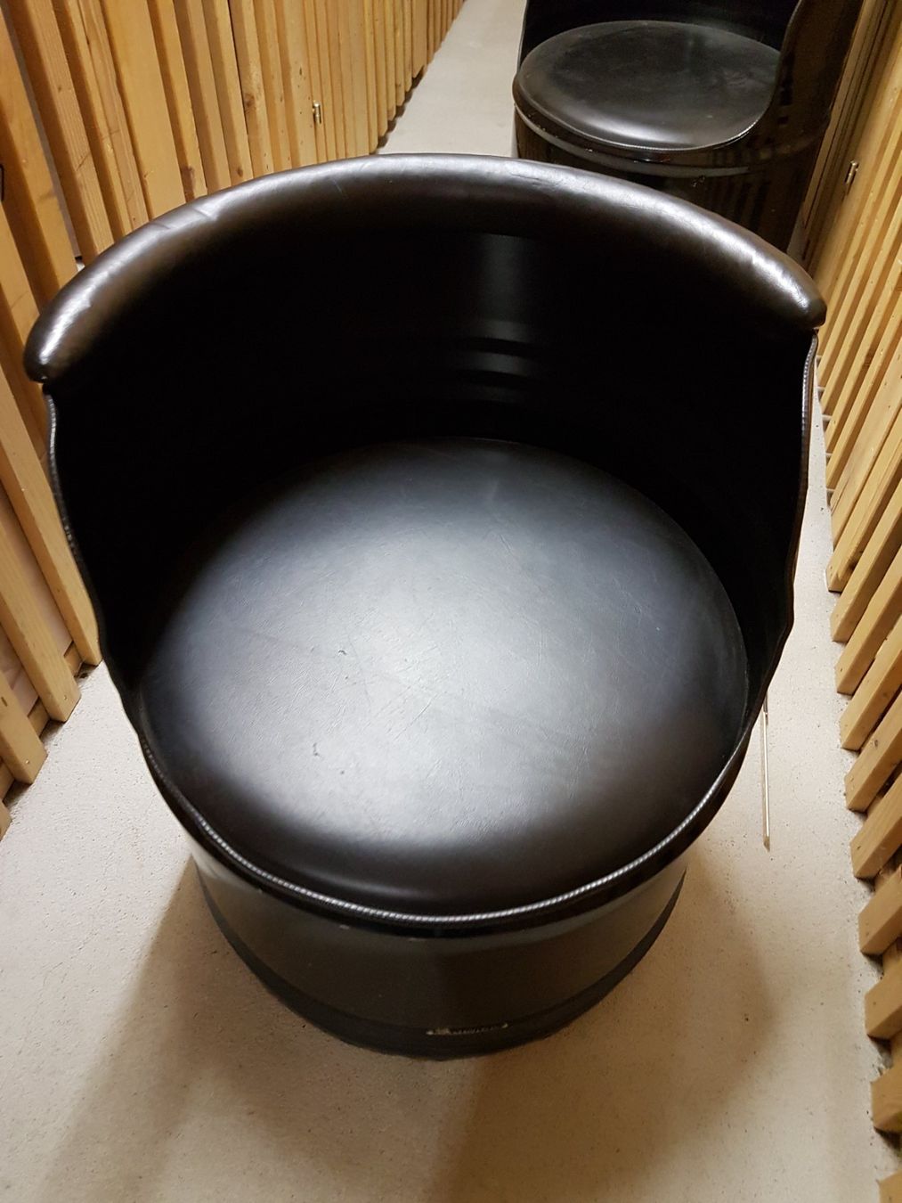 Sgabelli: Fass Hocker Bar Hocker – Usato da kölliken venduto da TerryCash 1