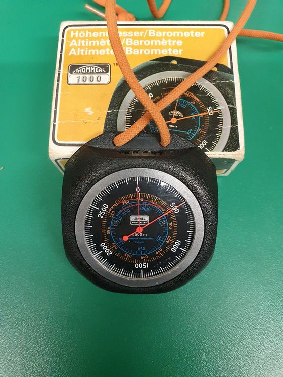 Taschen Höhenmesser Altimeter/ Barometer THOMMEN Switzerland | Kaufen ...