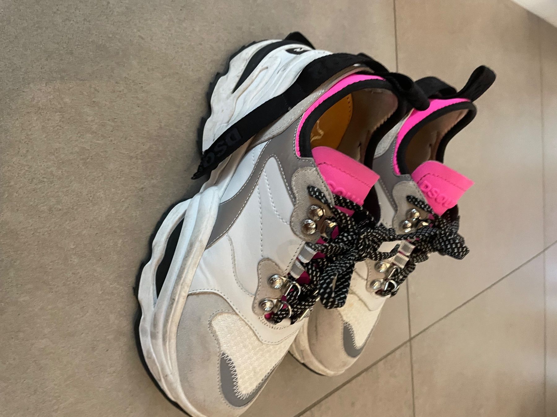Dsquared2 Scarpe da donna: Dsquared Sneakers – Usato da Zunzgen venduto da mel_y6w2 2