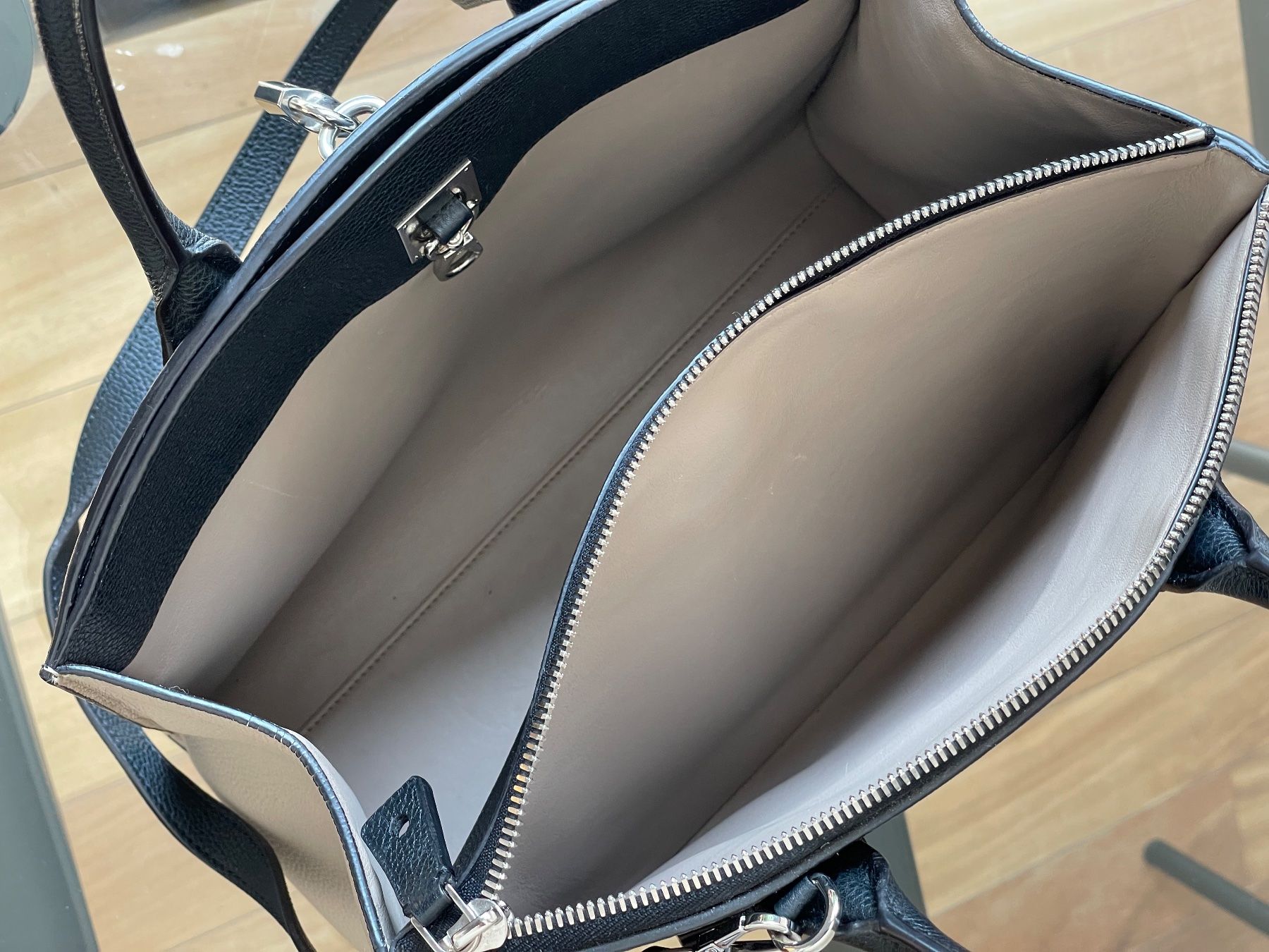 Louis Vuitton Borse da donna: Louis vuitton city steamer - top condition, full set – Usato da Cologny venduto da fab_ez 5