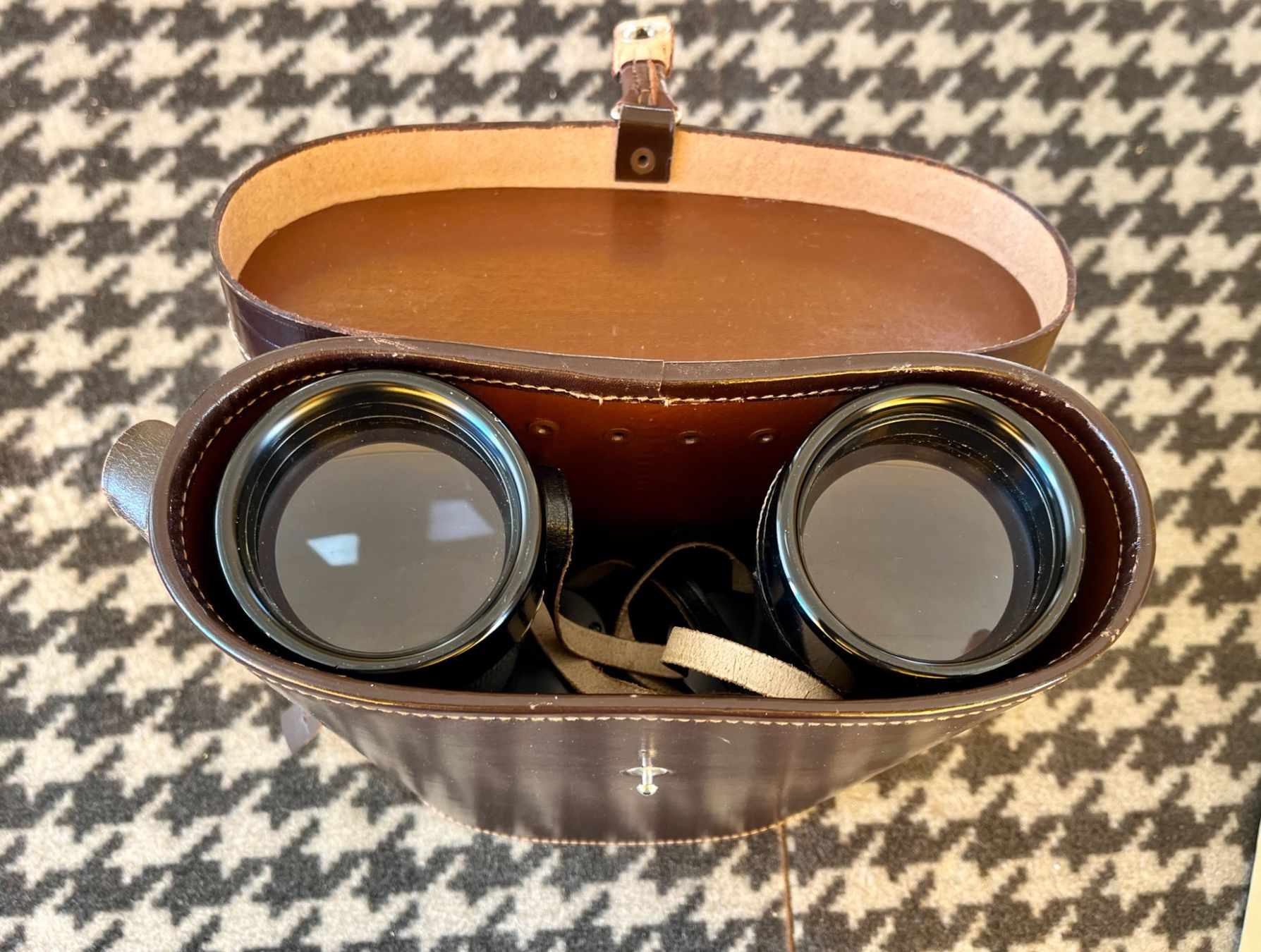 Leica Binocoli: Leitz Wetzlar Fernglas Marocit 8x60 mit Köcher. – Usato da Zürich venduto da Dmbz 4