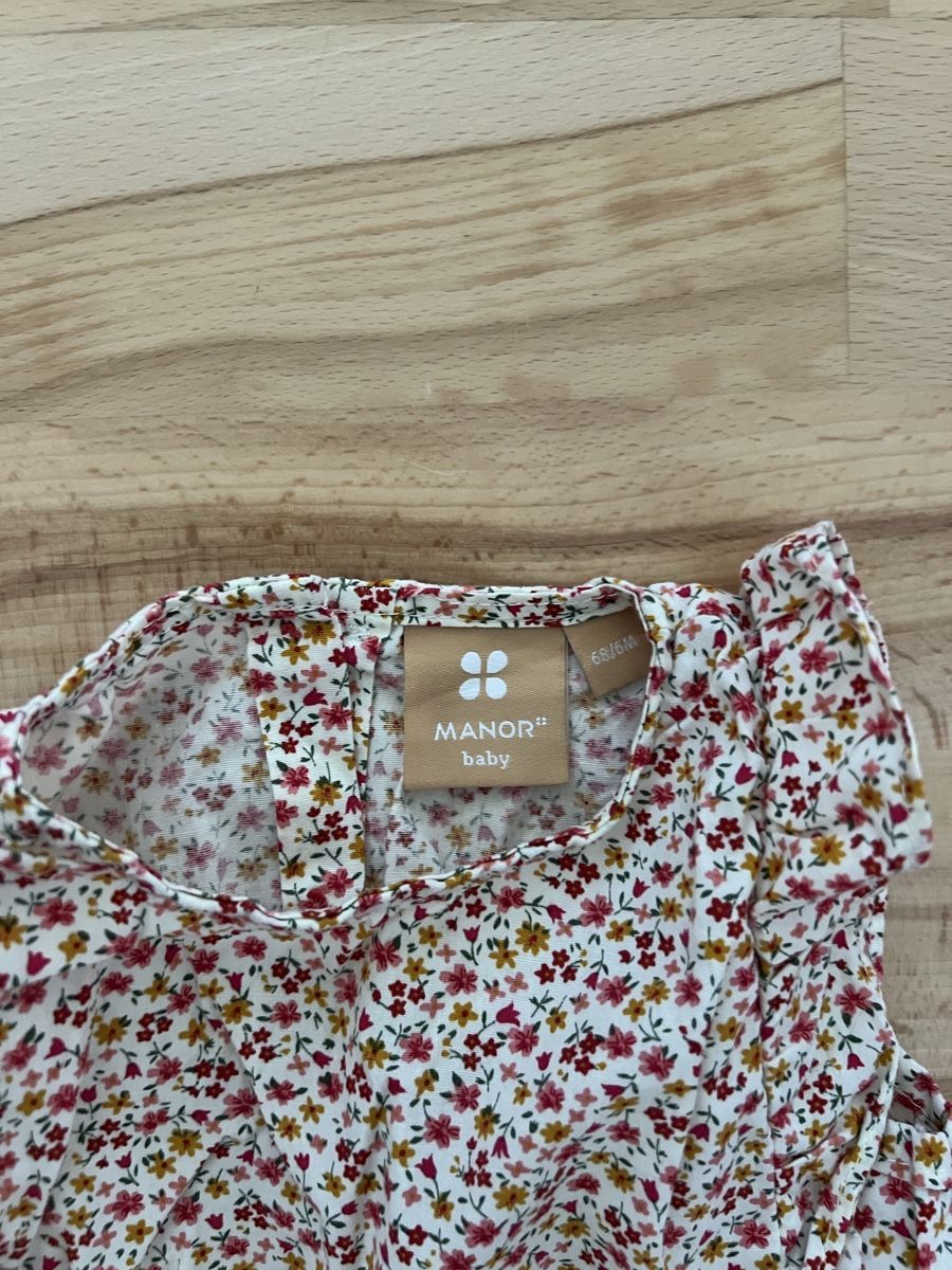 Manor Blusen, T-Shirts & Tops: Baby Bluse Grösse 68 Blumenmuster – Gebraucht aus Zürich von Jakomo007 1