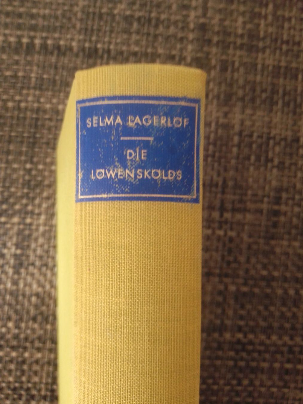 Libri: Die Löwenskölds – Usato da Bassersdorf venduto da elm_f9sw