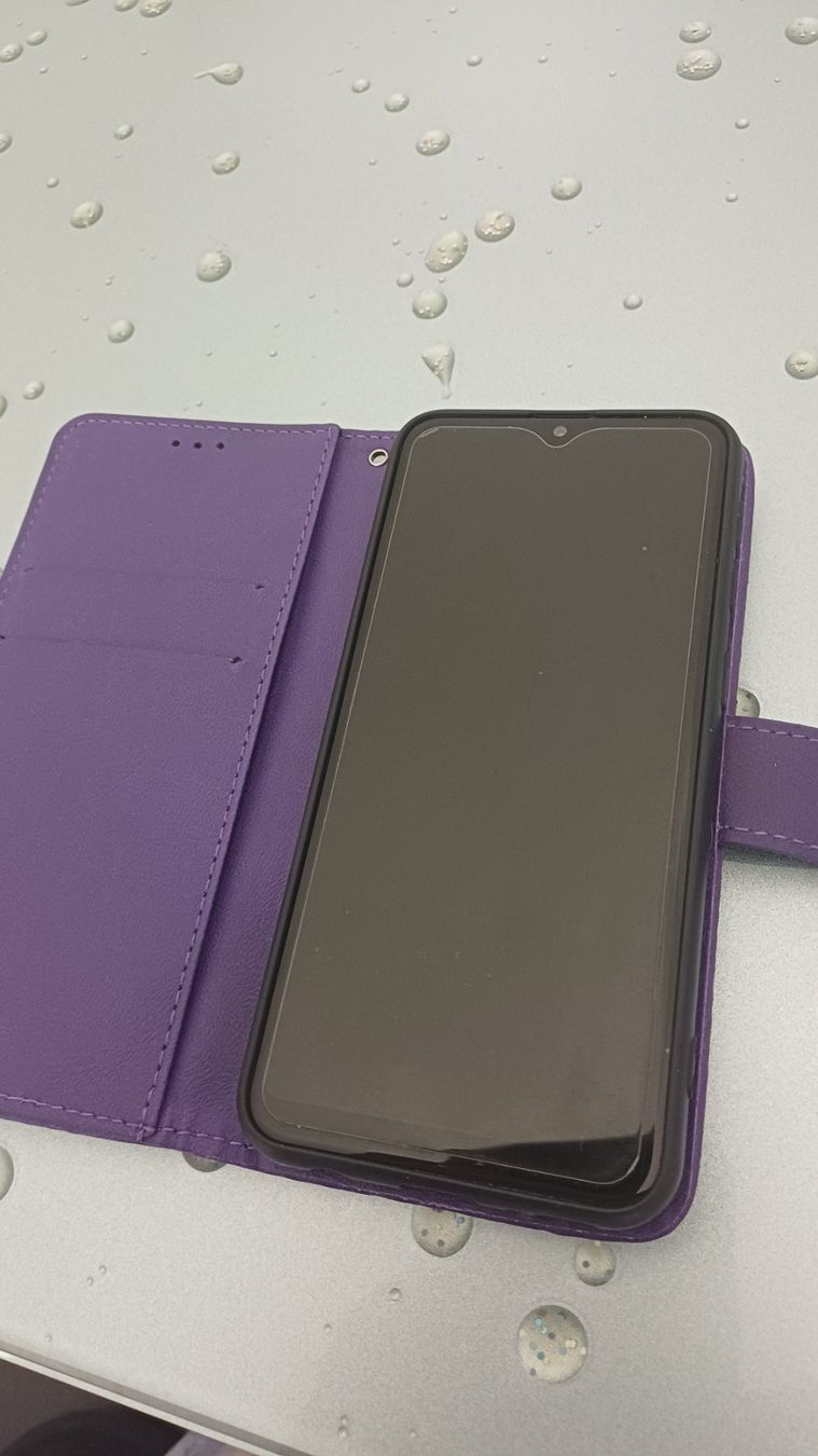 Samsung Handys / Smartphones: Samsung Galaxy A20e très bon état – Gebraucht aus Villars-le-Terroir von Hamtaro71